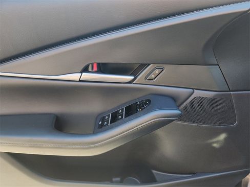 Used 2022 MAZDA CX-30 AWD 2.5 S w/ Select Package image 12