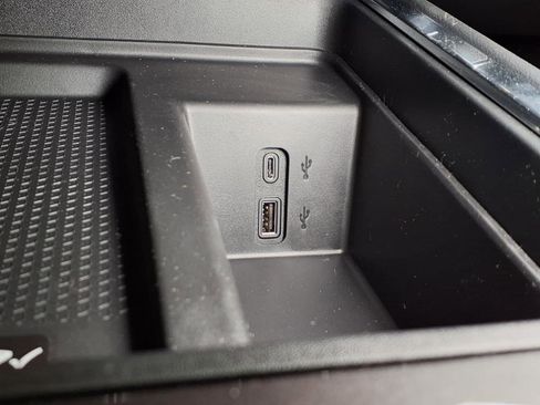 New 2025 GMC Acadia Elevation w/ Black Edition image 17