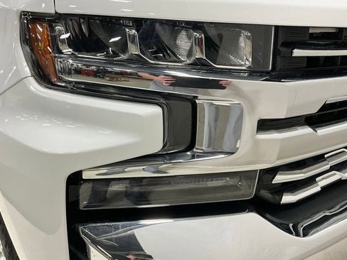 Used 2019 Chevrolet Silverado 1500 LTZ w/ LTZ Premium Package AWD/4WD image 25