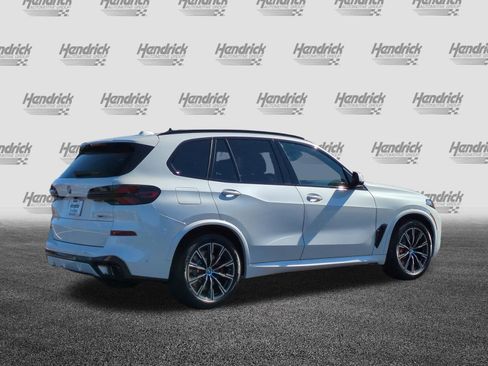 New 2026 BMW X5 xDrive50e w/ M Sport Package image 10