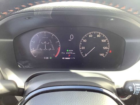 Used 2025 Honda HR-V Sport image 20