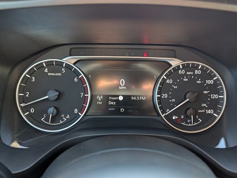 Used 2024 Nissan Rogue S AWD/4WD image 21