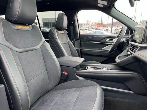 New 2026 Ford Explorer Tremor w/ Tremor Ultimate Package image 28