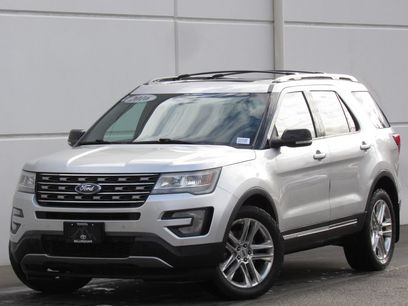 Used 2016 Ford Explorer XLT w/ Equipment Group 202A