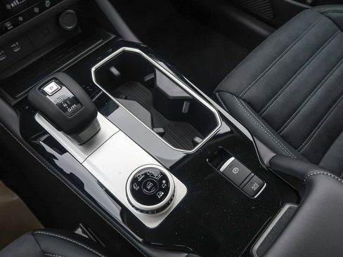 New 2026 Mitsubishi Outlander Trail Edition image 39