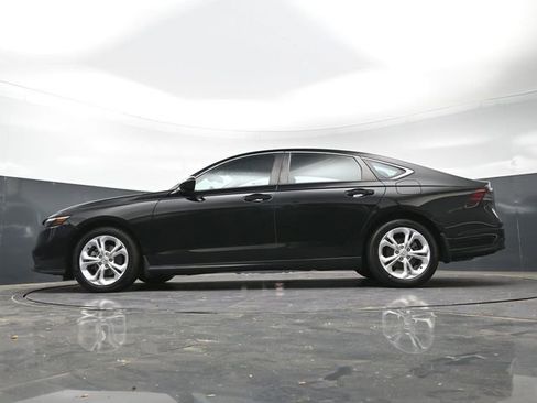 Used 2024 Honda Accord LX image 40