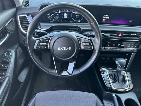 Used 2024 Kia Seltos S AWD/4WD image 15