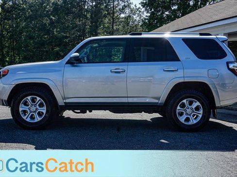Used 2019 Toyota 4Runner SR5 image 8