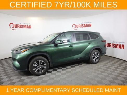 Used 2024 Toyota Highlander XLE FWD image 7
