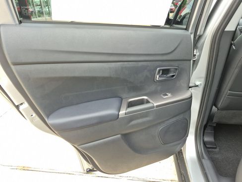 Used 2025 Mitsubishi Outlander Sport SE image 18