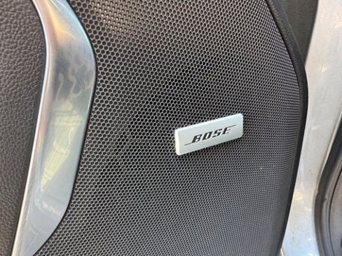 Used 2021 Chevrolet Tahoe Z71 w/ Z71 Off-Road Package image 44