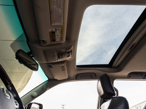 Used 2018 Lexus GX 460 image 19