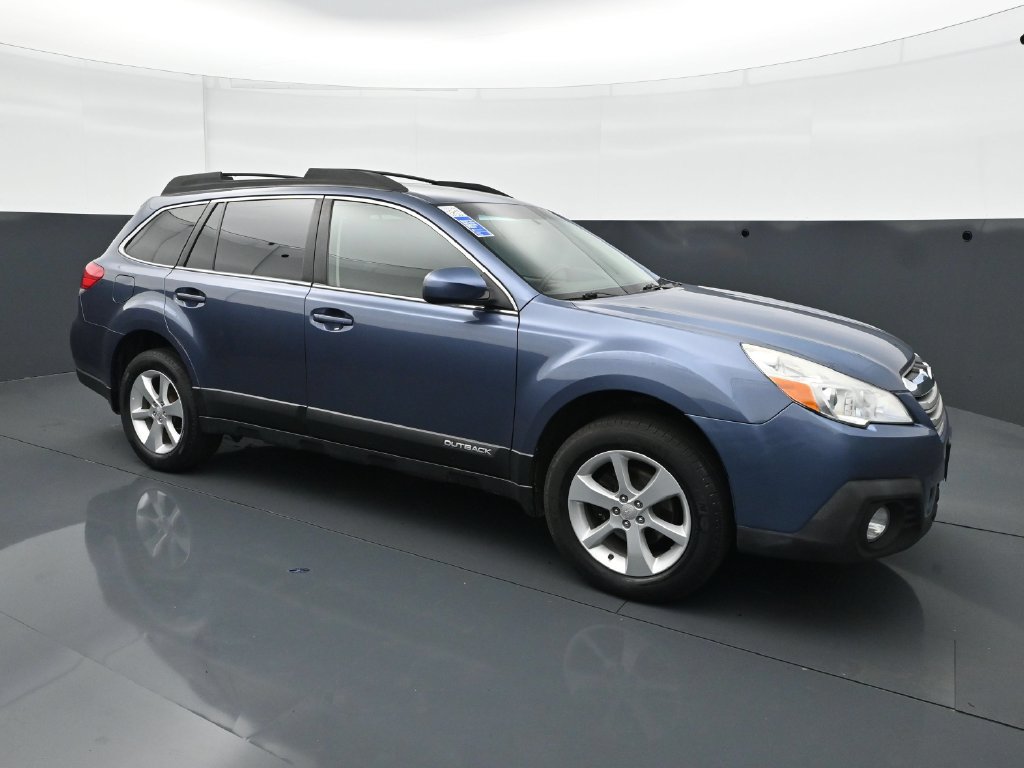 Used 2013 Subaru Outback Wilderness AWD/4WD image 9