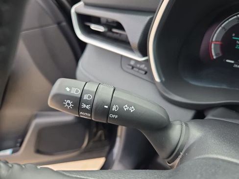 Used 2025 Toyota Highlander XSE AWD/4WD image 29