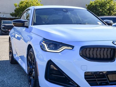 Used 2025 BMW M240i xDrive Coupe w/ Premium Package image 4