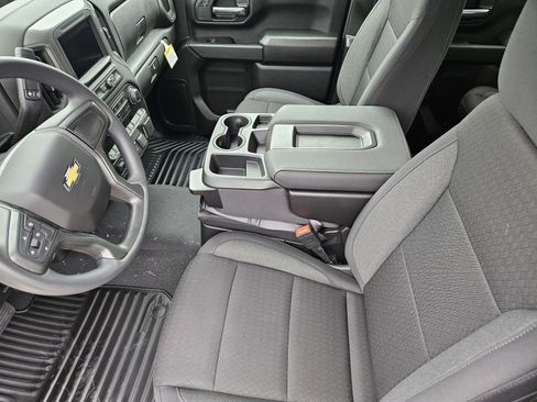 New 2026 Chevrolet Silverado 2500 Custom w/ Custom Value Package image 20