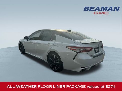 Used 2019 Toyota Camry XSE w/ Navigation Package FWD image 5