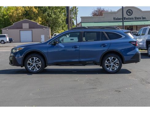 Used 2022 Subaru Outback Limited XT image 6