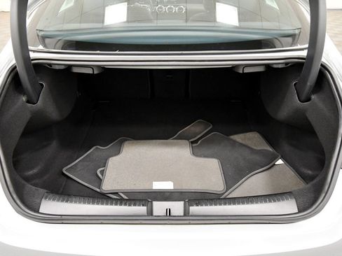 Used 2023 Mercedes-Benz CLA 250 4MATIC w/ Premium Package image 7