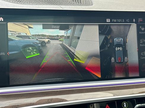 Used 2022 BMW X5 xDrive40i w/ Climate Comfort Package image 22