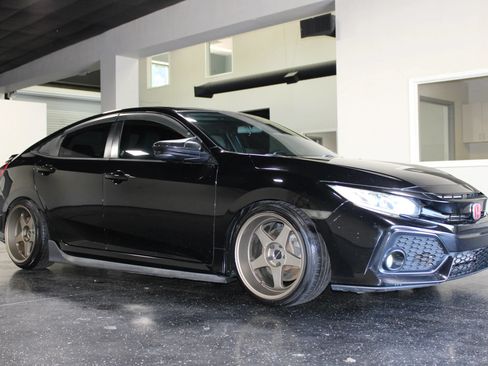 Used 2017 Honda Civic Si image 2