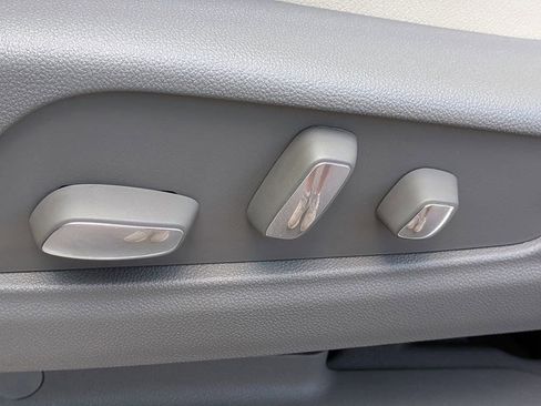 New 2026 Cadillac XT5 Premium Luxury w/ Driver Assist Package image 23