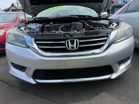 Used 2014 Honda Accord LX image 3