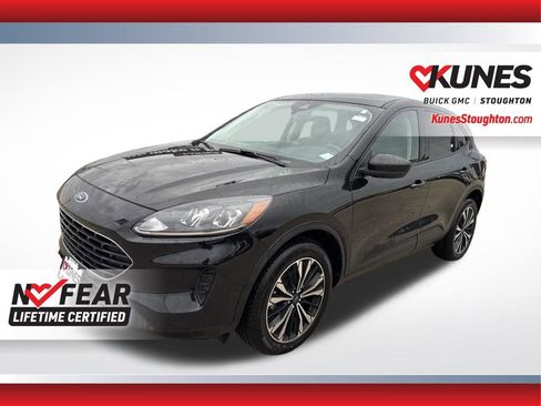 Used 2021 Ford Escape SE w/ SE Sport Appearance Package image 6