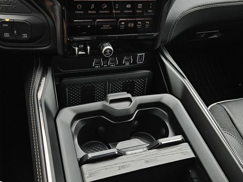 New 2026 RAM 2500 Limited AWD/4WD image 20