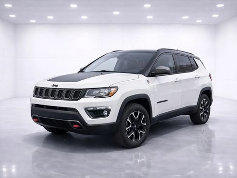 Used 2021 Jeep Compass Trailhawk w/ Sun and Sound Group AWD/4WD image 1