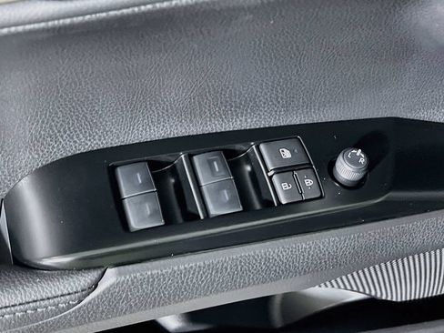 Used 2026 Toyota Camry XSE AWD/4WD image 16