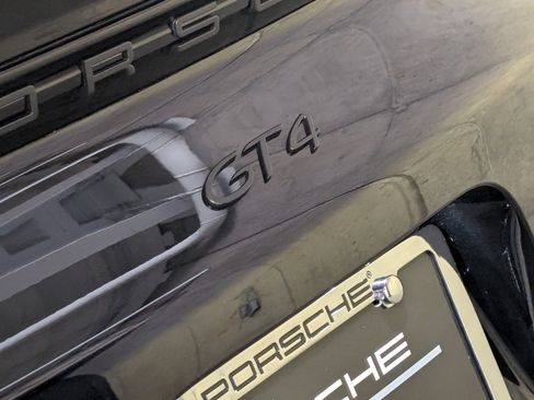 Certified 2023 Porsche 718 Cayman GT4 RWD image 18