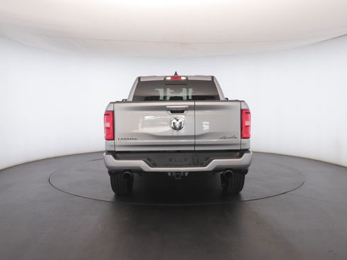 Used 2025 RAM 1500 Laramie w/ Sport Appearance Package AWD/4WD image 19