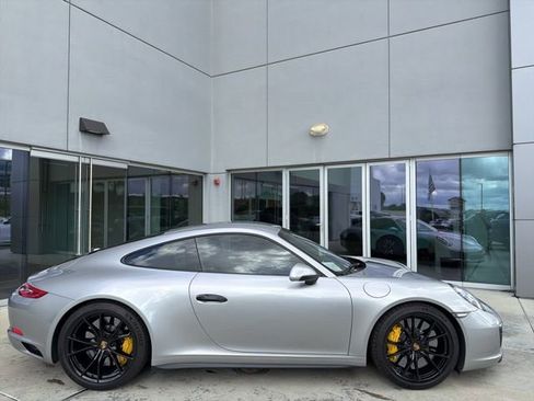 Used 2019 Porsche 911 Carrera 4S image 8