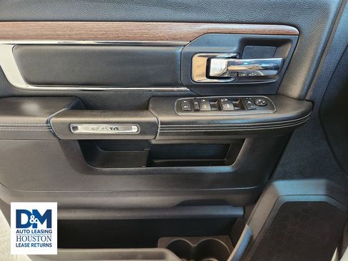 Used 2014 RAM 2500 Laramie w/ Convenience Group image 29