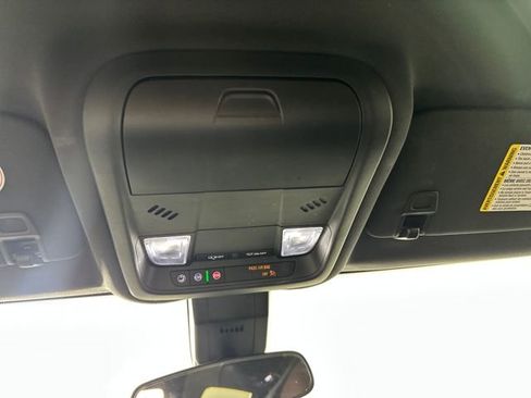 Used 2024 Chevrolet Equinox RS image 24