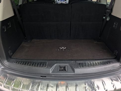 Used 2017 INFINITI QX80 4WD w/ Deluxe Technology Package image 32