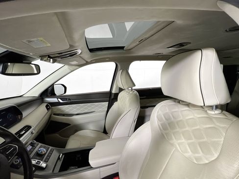 Used 2020 Hyundai Palisade Limited w/ Winter Weather Package image 21