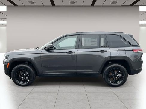 New 2025 Jeep Grand Cherokee image 6