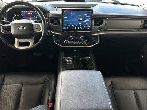 Certified 2024 Ford Expedition Max XLT RWD image 12