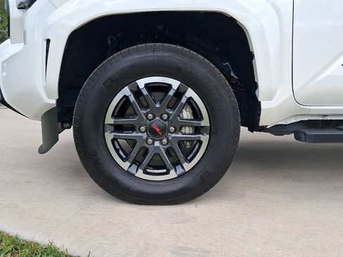 Used 2025 Toyota Tacoma TRD Sport RWD image 3