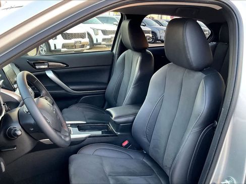 Used 2022 Mitsubishi Eclipse Cross SE FWD image 11
