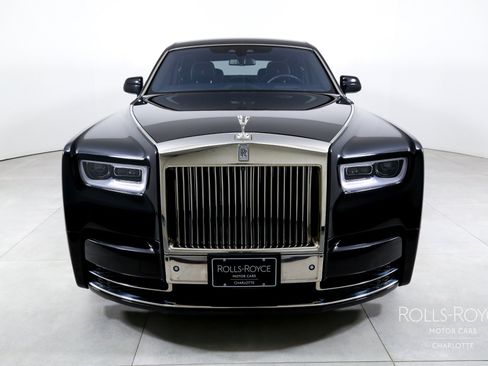Used 2020 Rolls-Royce Phantom Sedan RWD image 7