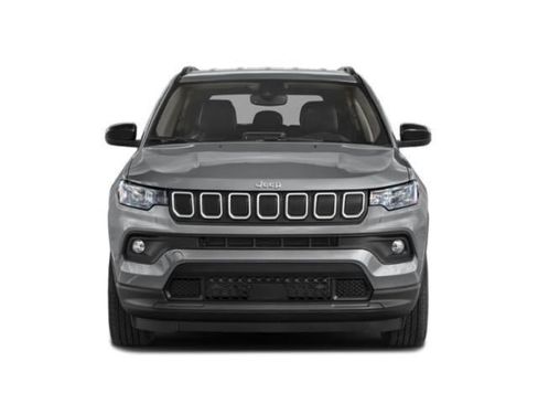 Used 2022 Jeep Compass Latitude w/ Convenience Group FWD image 4