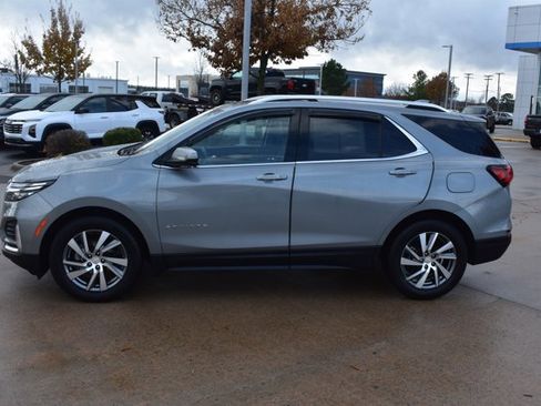 Used 2023 Chevrolet Equinox Premier w/ LPO, Floor Liner Package image 10