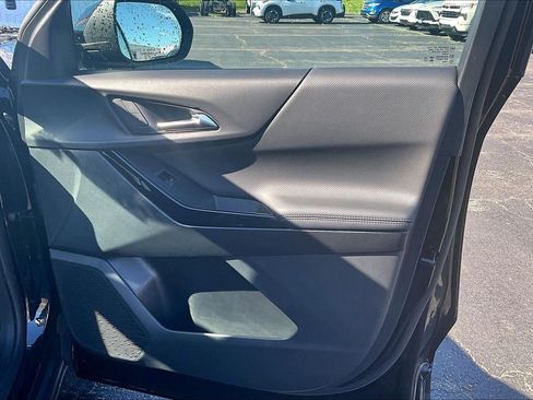 Used 2026 Chevrolet Equinox LT FWD image 27
