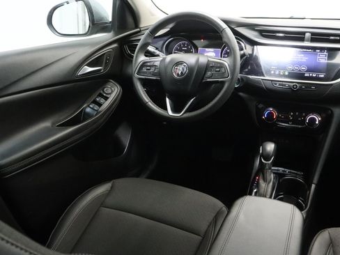 Used 2023 Buick Encore GX Preferred FWD image 28