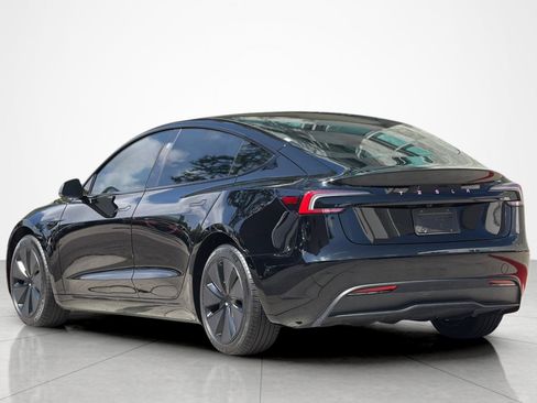 Used 2024 Tesla Model 3 RWD image 3