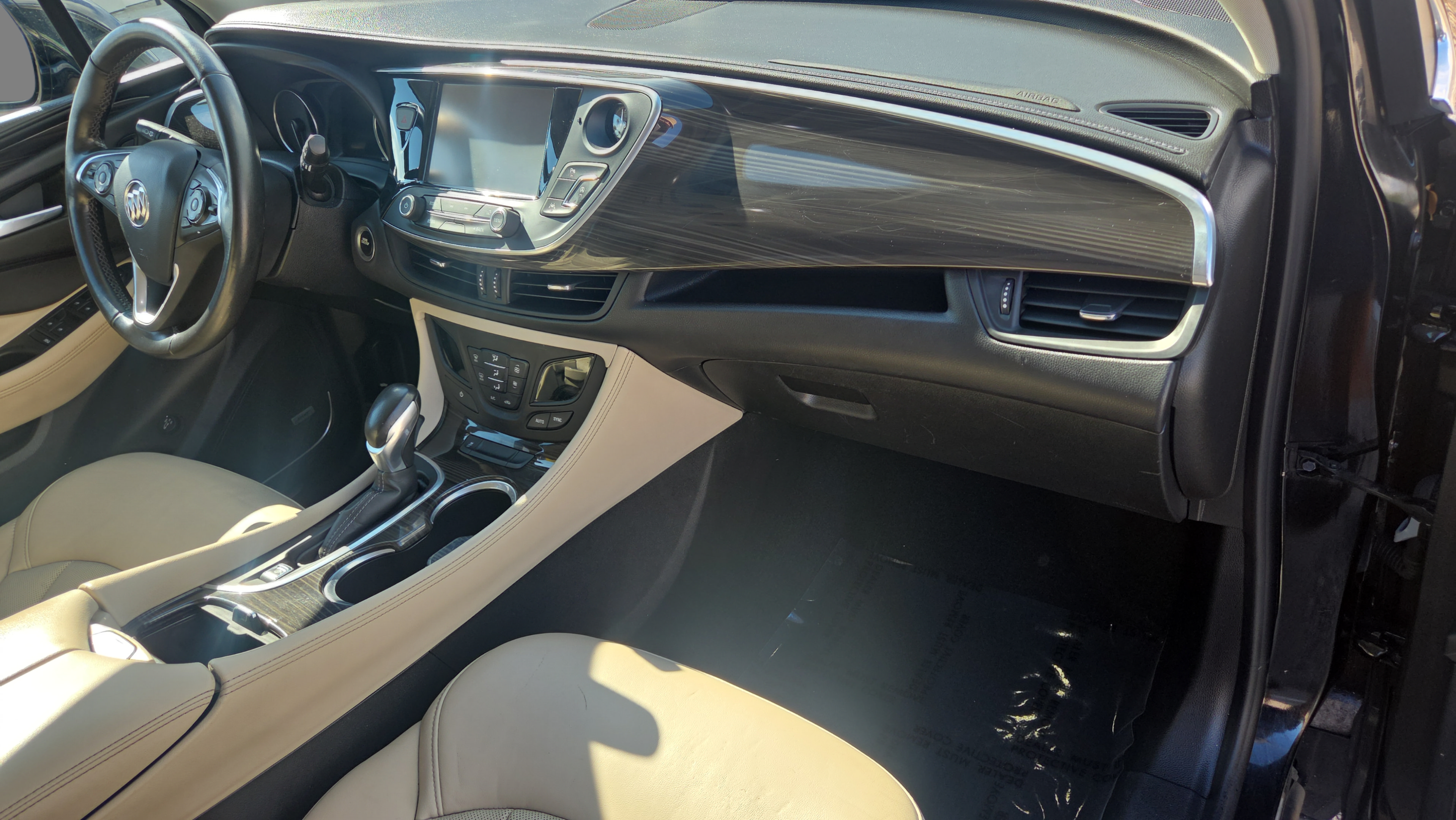 Used 2020 Buick Envision Premium AWD/4WD image 16