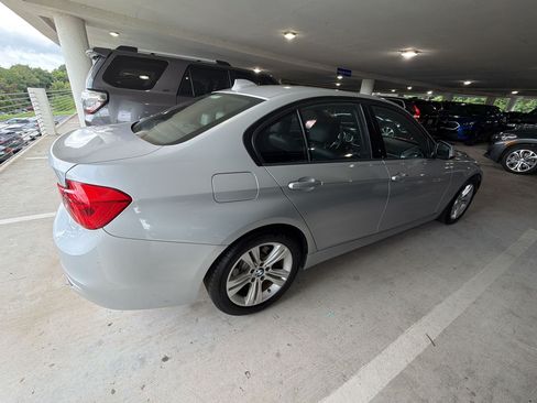 Used 2016 BMW 328i Sedan RWD image 12